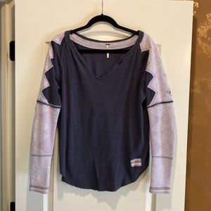 Free people casual feminine sweatshirt. Navy and lavender